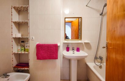 Resale - Apartment / flat - Torrevieia - El Acequión - Los Náufragos