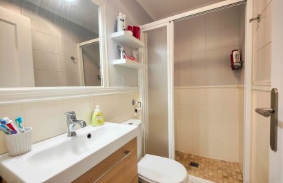 Resale - Apartment / flat - Torrevieia - El Acequión - Los Náufragos