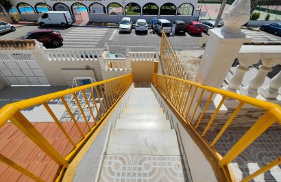 Resale - Top floor bungalow - Torrevieia - La Siesta - El Chaparral - San Luis