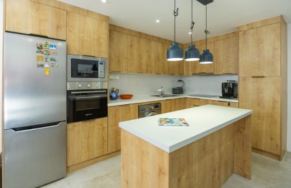 Resale - Townhouse / Duplex / Corner - Torrevieia - Nueva Torrevieja