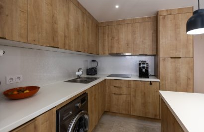 Resale - Townhouse / Duplex / Corner - Torrevieia - Nueva Torrevieja