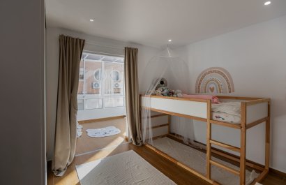 Resale - Townhouse / Duplex / Corner - Torrevieia - Nueva Torrevieja