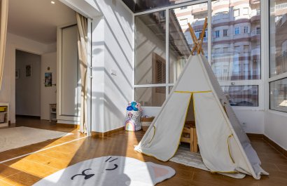 Resale - Townhouse / Duplex / Corner - Torrevieia - Nueva Torrevieja