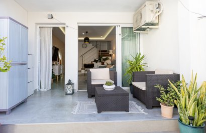 Resale - Townhouse / Duplex / Corner - Torrevieia - Nueva Torrevieja