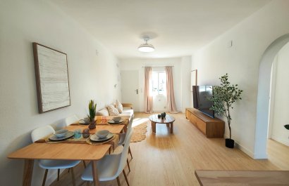 Resale - Top floor bungalow - Orihuela Costa - Cabo Roig