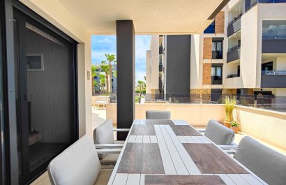 Resale - Apartment / flat - Orihuela Costa - Los Altos