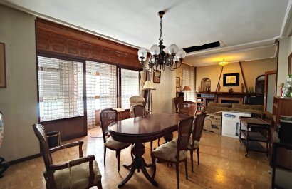 Resale - Apartment / flat - Torrevieia - Center