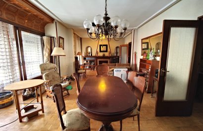 Resale - Apartment / flat - Torrevieia - Center