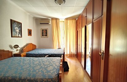 Resale - Apartment / flat - Torrevieia - Center