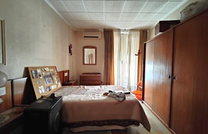 Resale - Apartment / flat - Torrevieia - Center