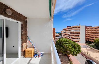 Resale - Apartment / flat - Torrevieia - Punta Prima