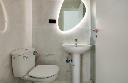 Resale - Apartment / flat - Torrevieia - Punta Prima