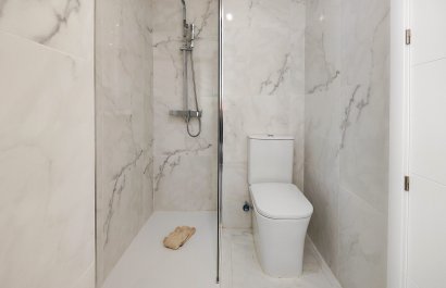 Resale - Apartment / flat - Torrevieia - Punta Prima