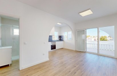 Resale - Townhouse / Duplex / Corner - Orihuela Costa - Blue Lagoon