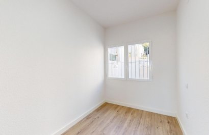 Resale - Townhouse / Duplex / Corner - Orihuela Costa - Blue Lagoon