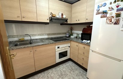 Resale - Apartment / flat - Guardamar del Segura - Center