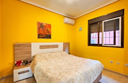 Reventa - Villa - Guardamar del Segura