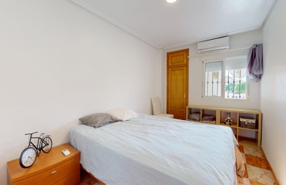Resale - Apartment / flat - Orihuela Costa - La Regia