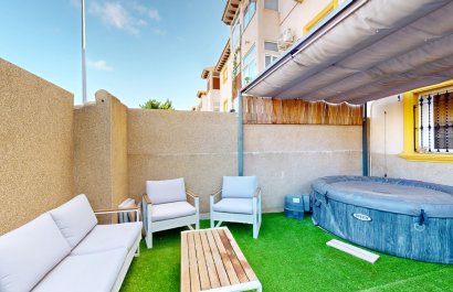 Resale - Apartment / flat - Orihuela Costa - La Regia