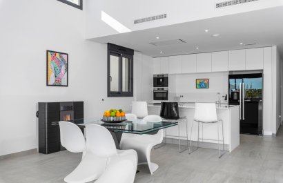 Resale - Villa - San Miguel de Salinas - Mirador De San Miguel