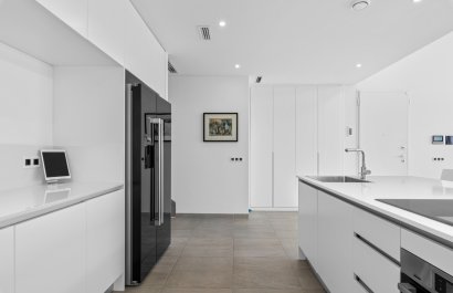 Resale - Villa - San Miguel de Salinas - Mirador De San Miguel