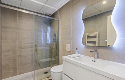 Resale - Villa - San Miguel de Salinas - Mirador De San Miguel