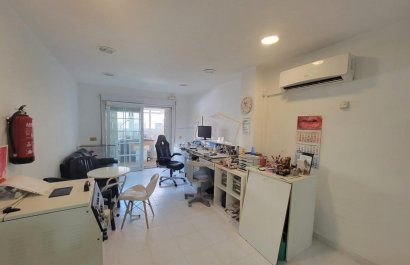 Resale - Apartment / flat - Torrevieia - Playa del Cura