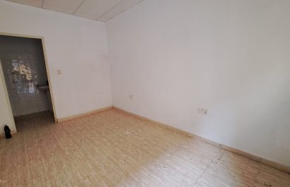 Resale - Commercial - Los Alcázares - Center