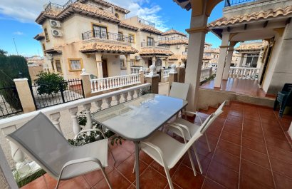 Resale - Villa - Orihuela Costa - La Zenia