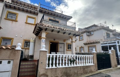 Resale - Villa - Orihuela Costa - La Zenia