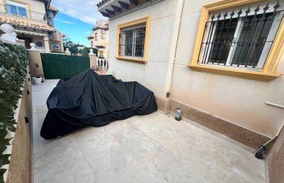 Resale - Villa - Orihuela Costa - La Zenia