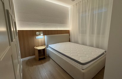 Resale - Apartment / flat - Orihuela Costa - Punta Prima