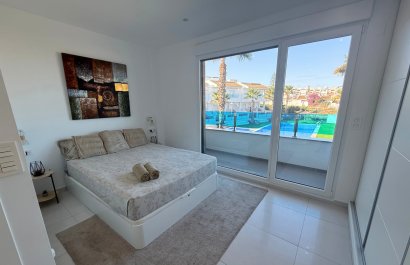 Resale - Townhouse / Duplex / Corner - Torrevieia - Los Balcones