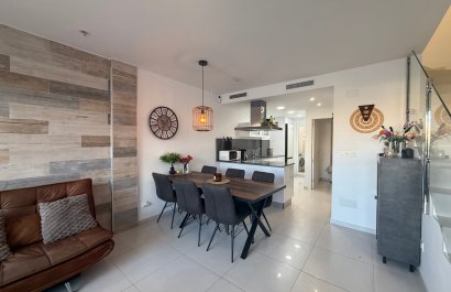 Resale - Townhouse / Duplex / Corner - Torrevieia - Los Balcones