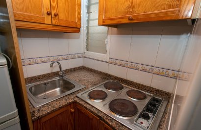 Resale - Apartment / flat - Torrevieia - Playa Los Locos