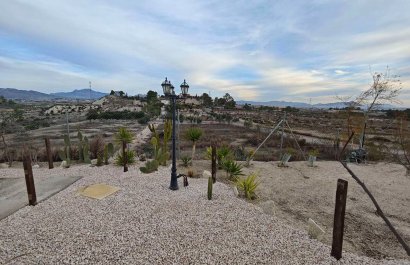 Herverkoop - Villa - Fortuna