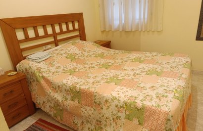 Resale - Apartment / flat - Rafal