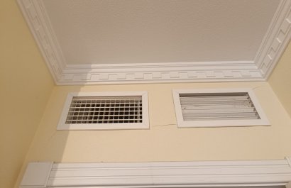 Resale - Apartment / flat - Rafal