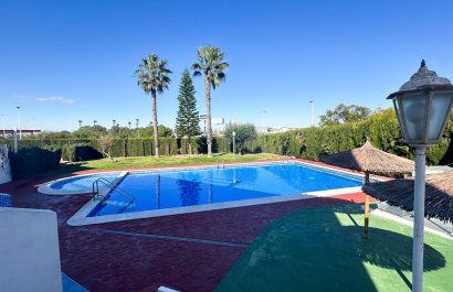 Resale - Apartment / flat - Torrevieia - Torrevieja