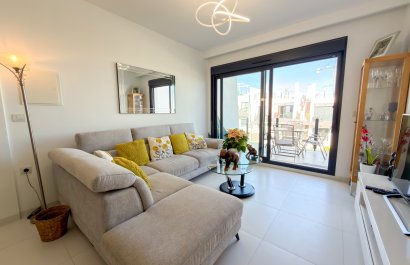 Resale - Apartment / flat - San Miguel de Salinas - Pueblo