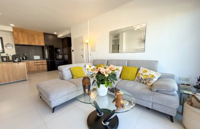 Resale - Apartment / flat - San Miguel de Salinas - Pueblo