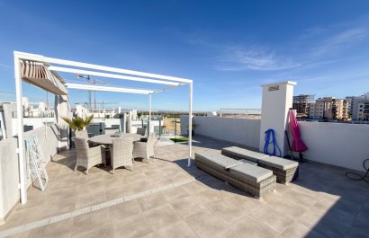 Resale - Apartment / flat - San Miguel de Salinas - Pueblo