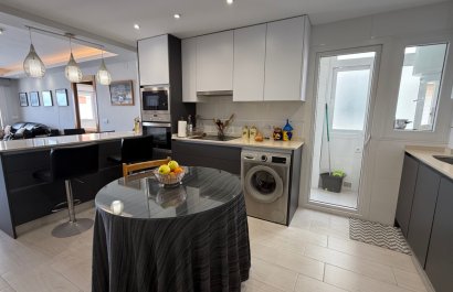 Resale - Apartment / flat - Torrevieia - Costa Blanca