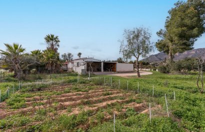 Resale - Villa - Hondón de las Nieves