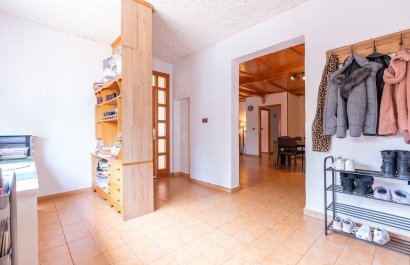 Resale - Villa - Hondón de las Nieves