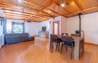 Resale - Villa - Hondón de las Nieves