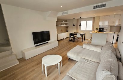 Resale - Villa - Torrevieia - Torrevieja