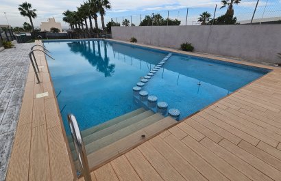 Resale - Villa - Torrevieia - Torrevieja