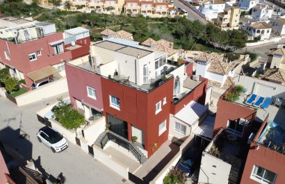 Resale - Townhouse / Duplex / Corner - Orihuela Costa - Villamartín