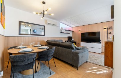 Resale - Townhouse / Duplex / Corner - Orihuela Costa - Villamartín